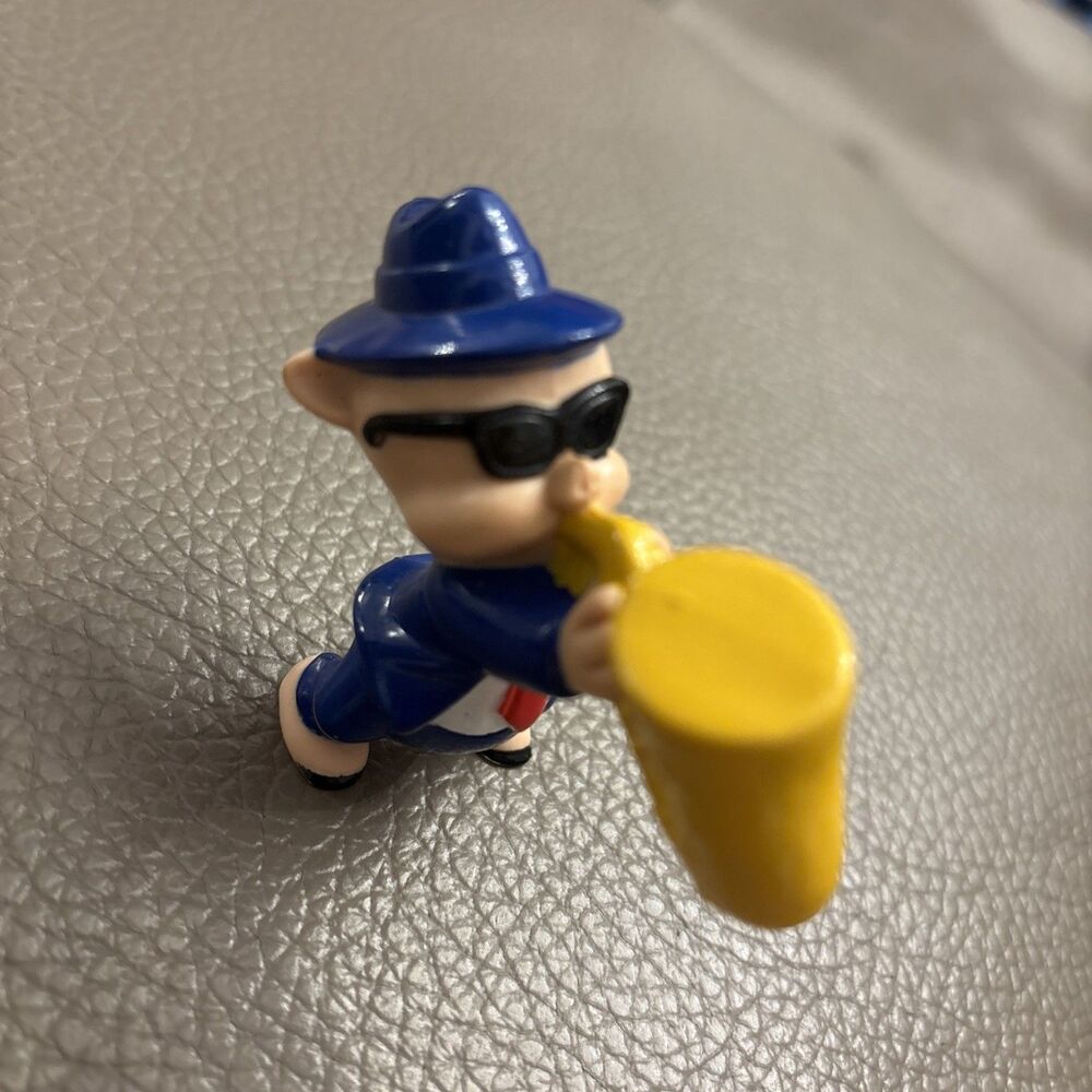 Porky Pig W/Saxophone Warner Bros Looney Tunes 2” Figure 1994 Pepsi Toy